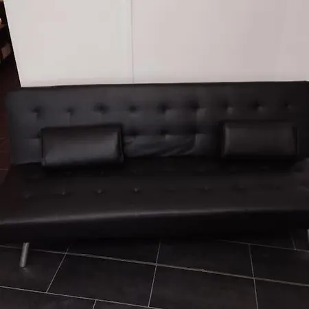 Pilier Rouge Apartment